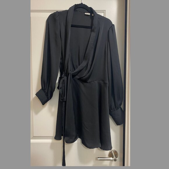 Aritzia Babaton Black Wrap Dress - Picture 1 of 2